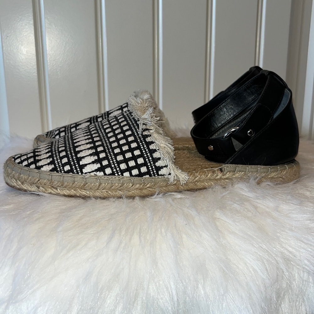 Rebecca Minkoff  Embroidered Ankle Strap Espadrille Flats boho hippie size 9